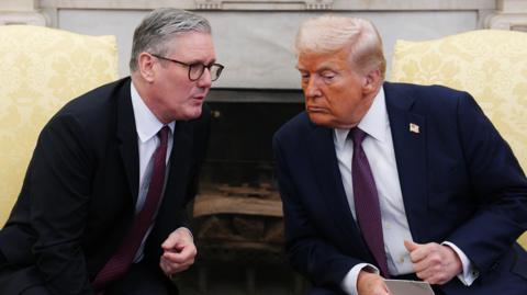 Trump Condemns Starmer Over UK’s Initial Reluctance to Allow U.S. Military Strikes Against Iran