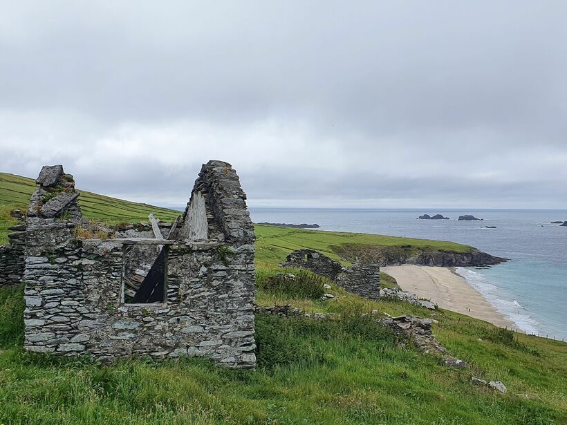 Emerald Island Under Siege: Can Ireland Avoid Becoming Canada’s Immigration Nightmare?